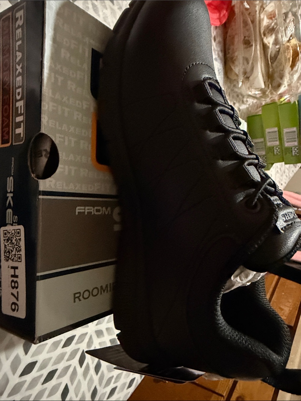 Skechers Men's Black Relaxed-Fit Athletic Lace-Up Shoe